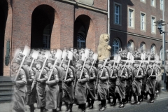 Reichsarbeitsdienst vor dem Rathaus Herne